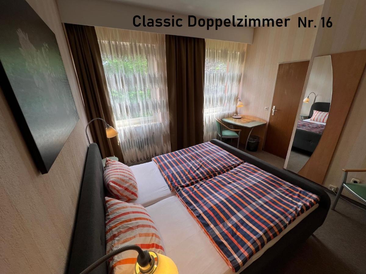Hotelpension Am Thermalbad Bad Nenndorf Ngoại thất bức ảnh