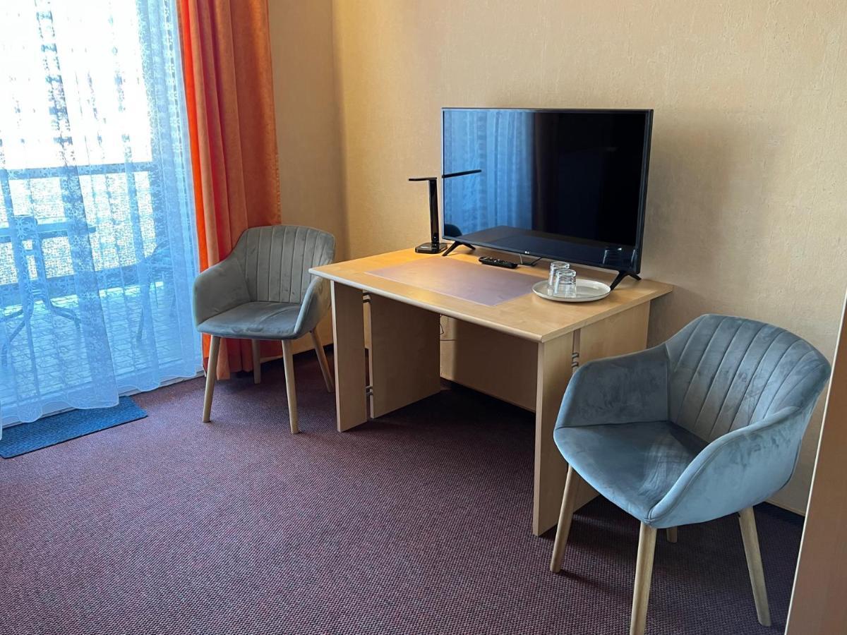Hotelpension Am Thermalbad Bad Nenndorf Ngoại thất bức ảnh